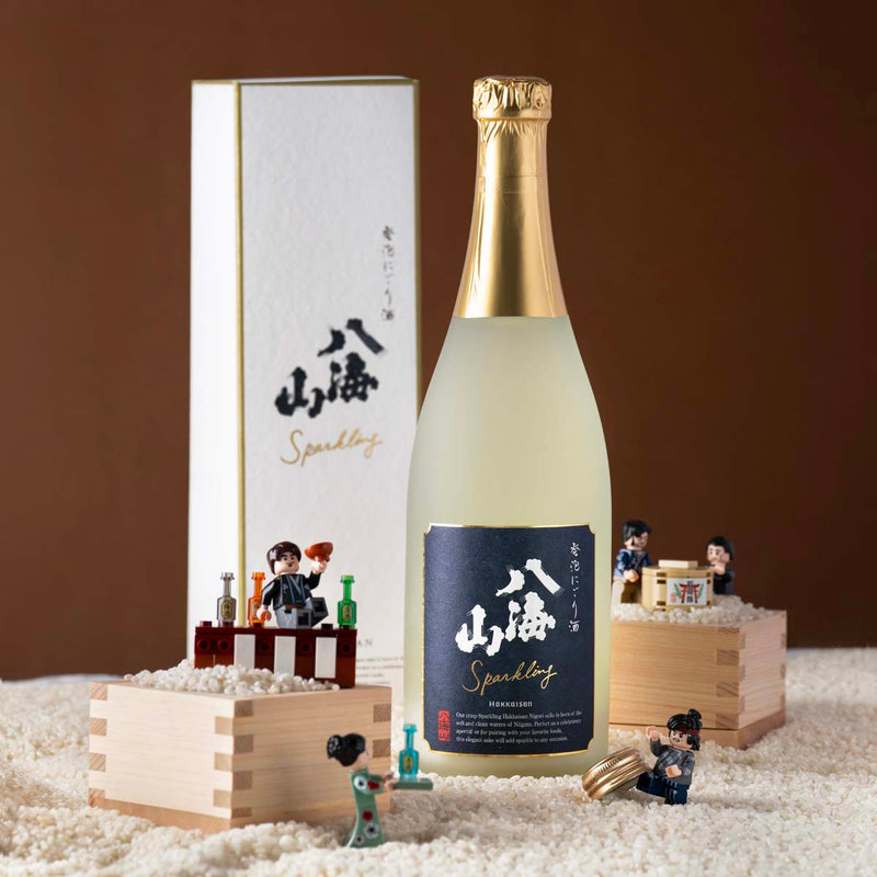 HAKKAISAN Sparkling Nigori (Gift Box)  (720mL)
