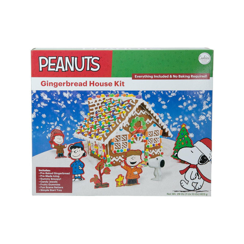 COOKIES UNITED Snoopy Gingerbread House Kit  (822g)