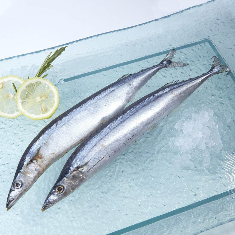 KANEMA-HAMAYA Japanese Hokkaido Sanma Fish [Previously Frozen]  (1pc)